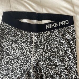 Nike Pro Leggings